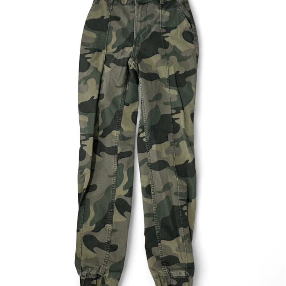 Hollister camo joggers ultra high
